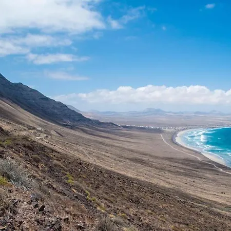 Casa Paradiso With Great Views Perfect For Surf Or Family Holidays Famara